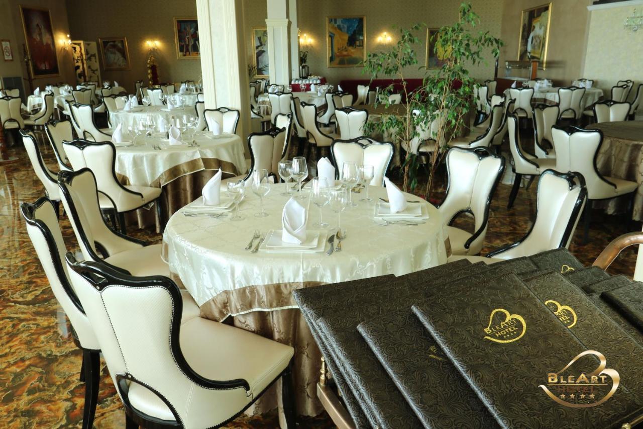 Hotel Bleart Shkallnur ภายนอก รูปภาพ