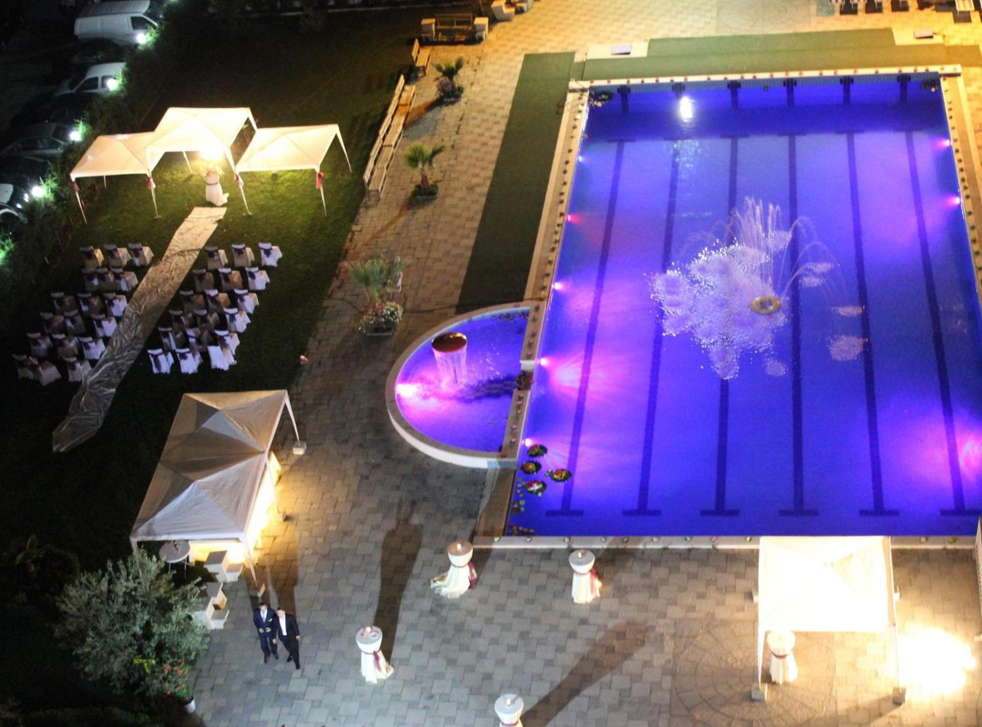 Hotel Bleart Shkallnur ภายนอก รูปภาพ